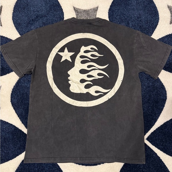 Hellstar Spellout Logo Gray T-Shirt Men’s Size Large - Picture 3 of 3